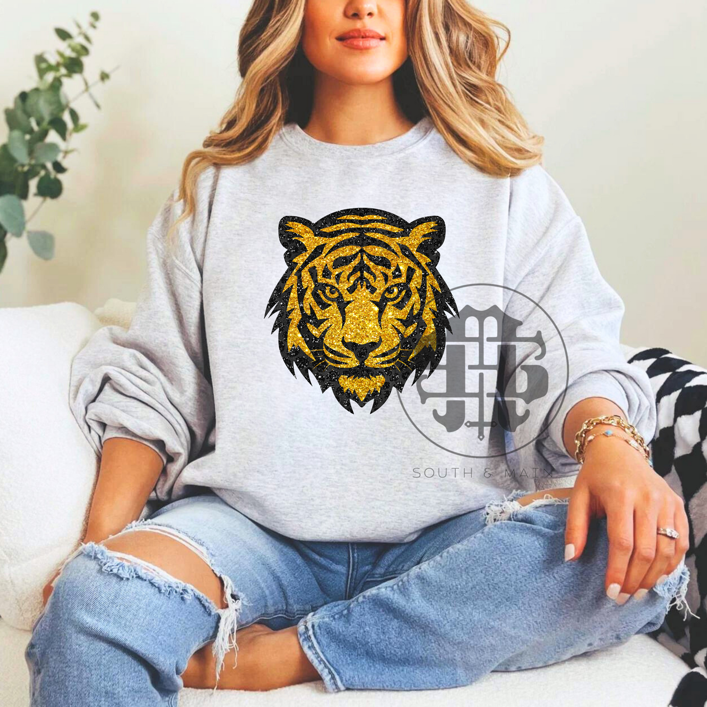 Black+Gold Tiger Sweatshirt