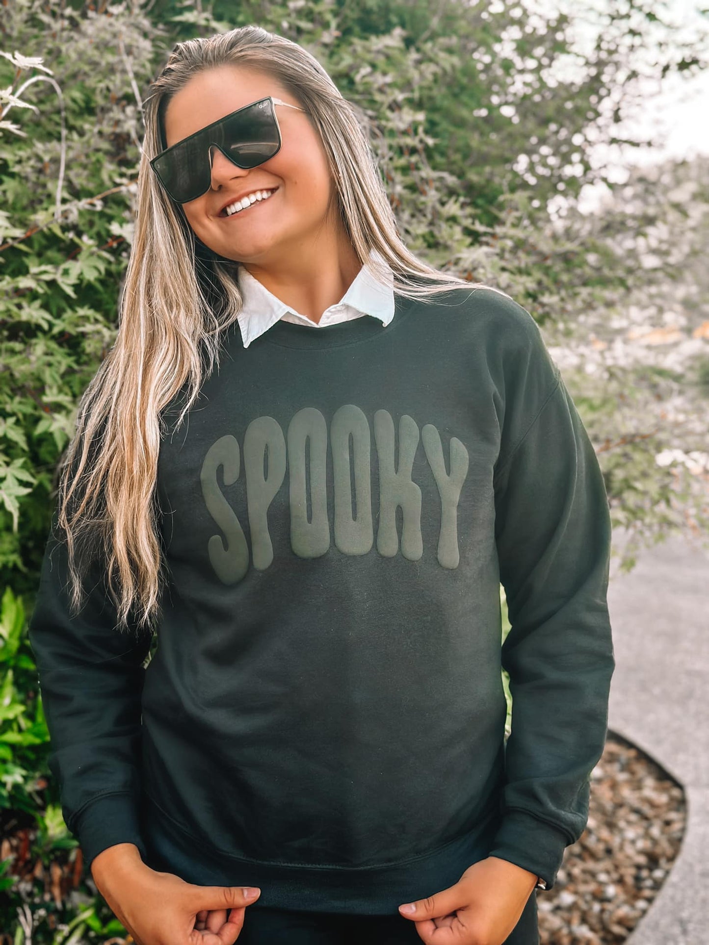 SPOOKY PUFF Sweatshirt - Black