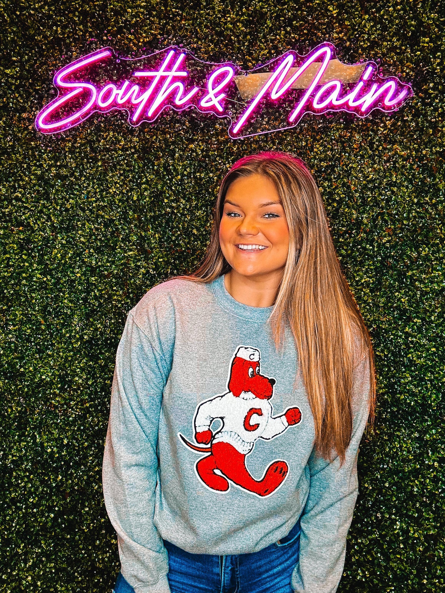 Redhound Chenille Sweatshirt