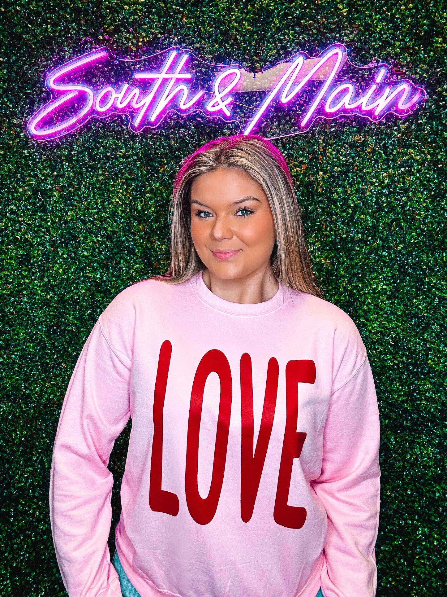 Endless LOVE Sweatshirt