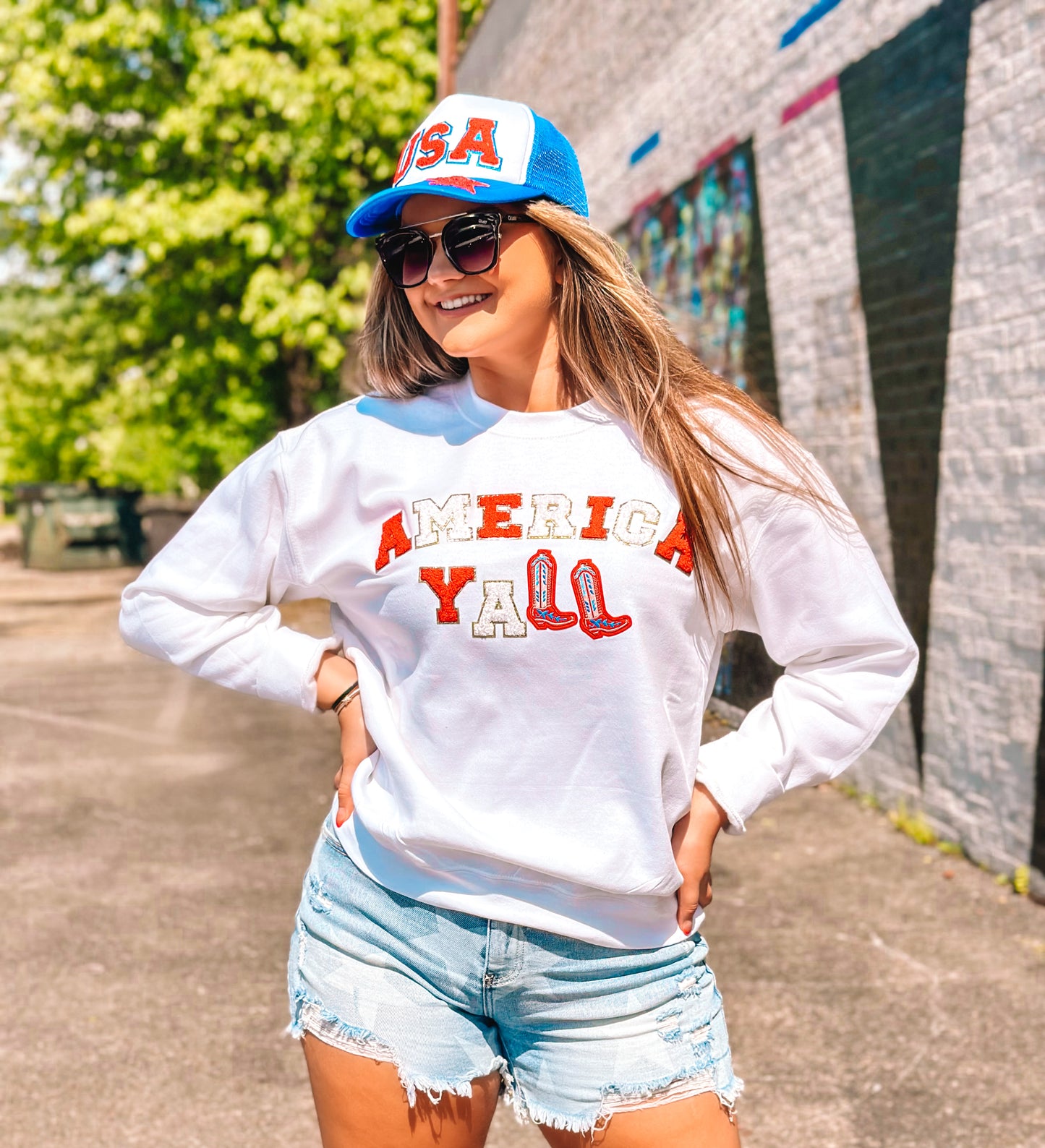 AMERICA YALL Chenille White Sweatshirt