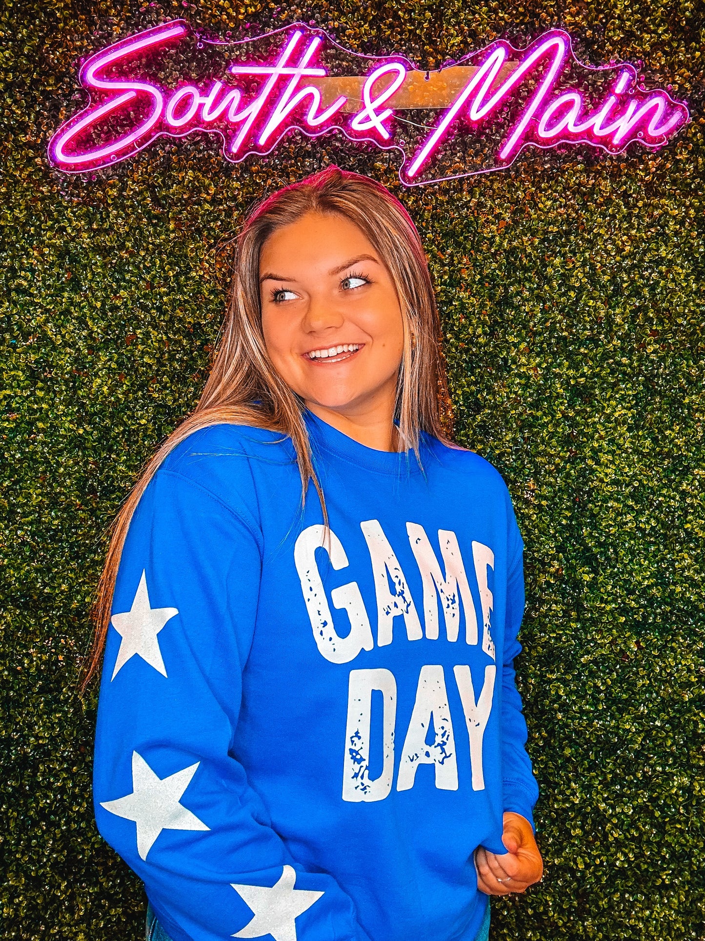 GAME DAY w/ White Stars Sweatshirt