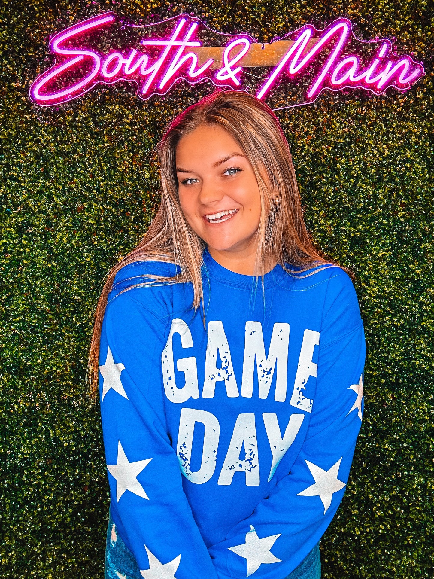 GAME DAY w/ White Stars Sweatshirt